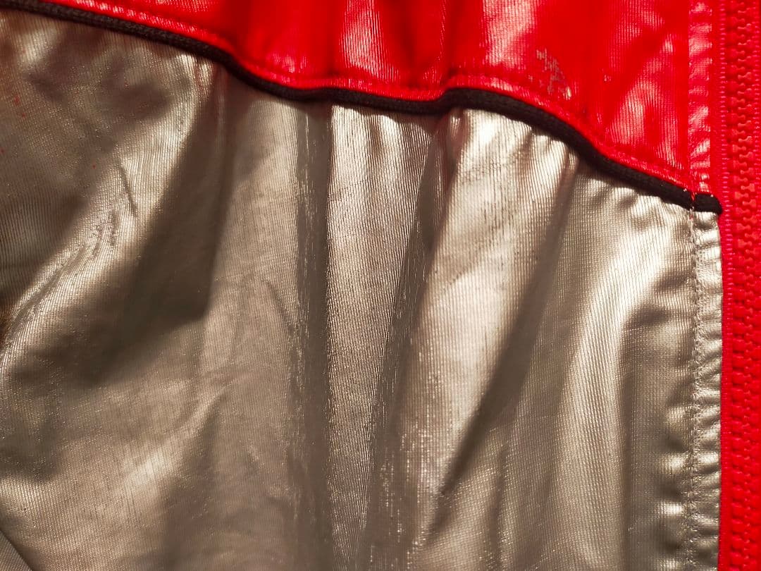 【激レアビンテージ】80年代 PUMA メタリックウインドブレーカー