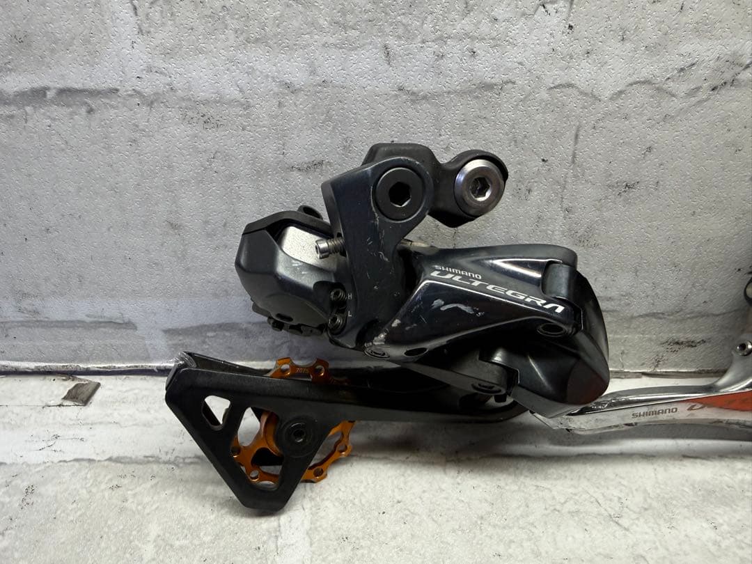 シマノ　アルテグラ　r8000 di2 ディレイラーセット