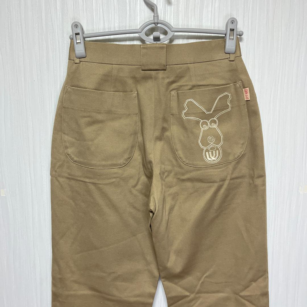 M・U SPORTS（ミエコ ウエサコ）新品　パンツ　ベージュ　ゴルフ