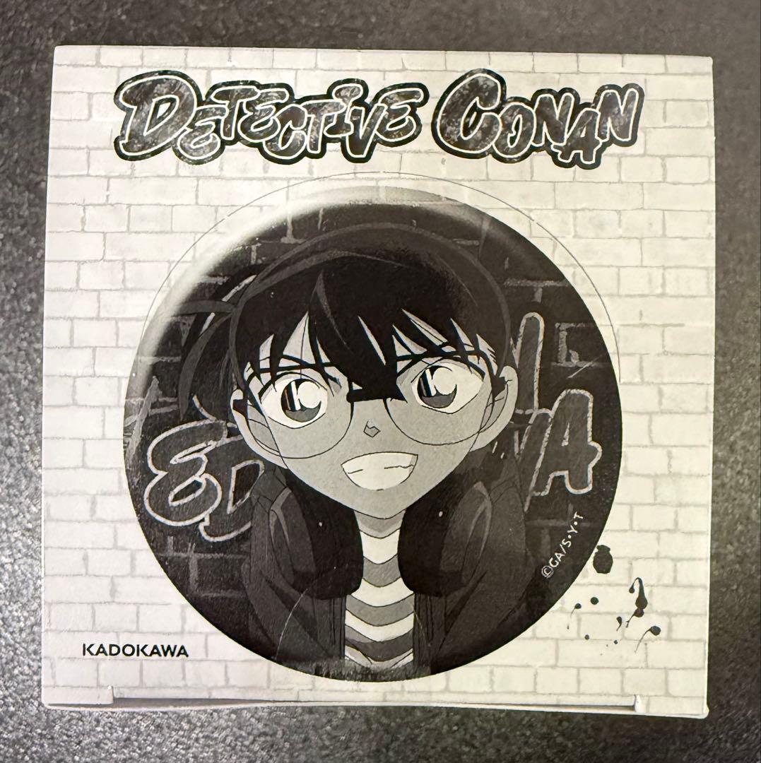 名探偵コナン　缶バッジ+ ヘッドフォンver. コンプリートBOX 全8種
