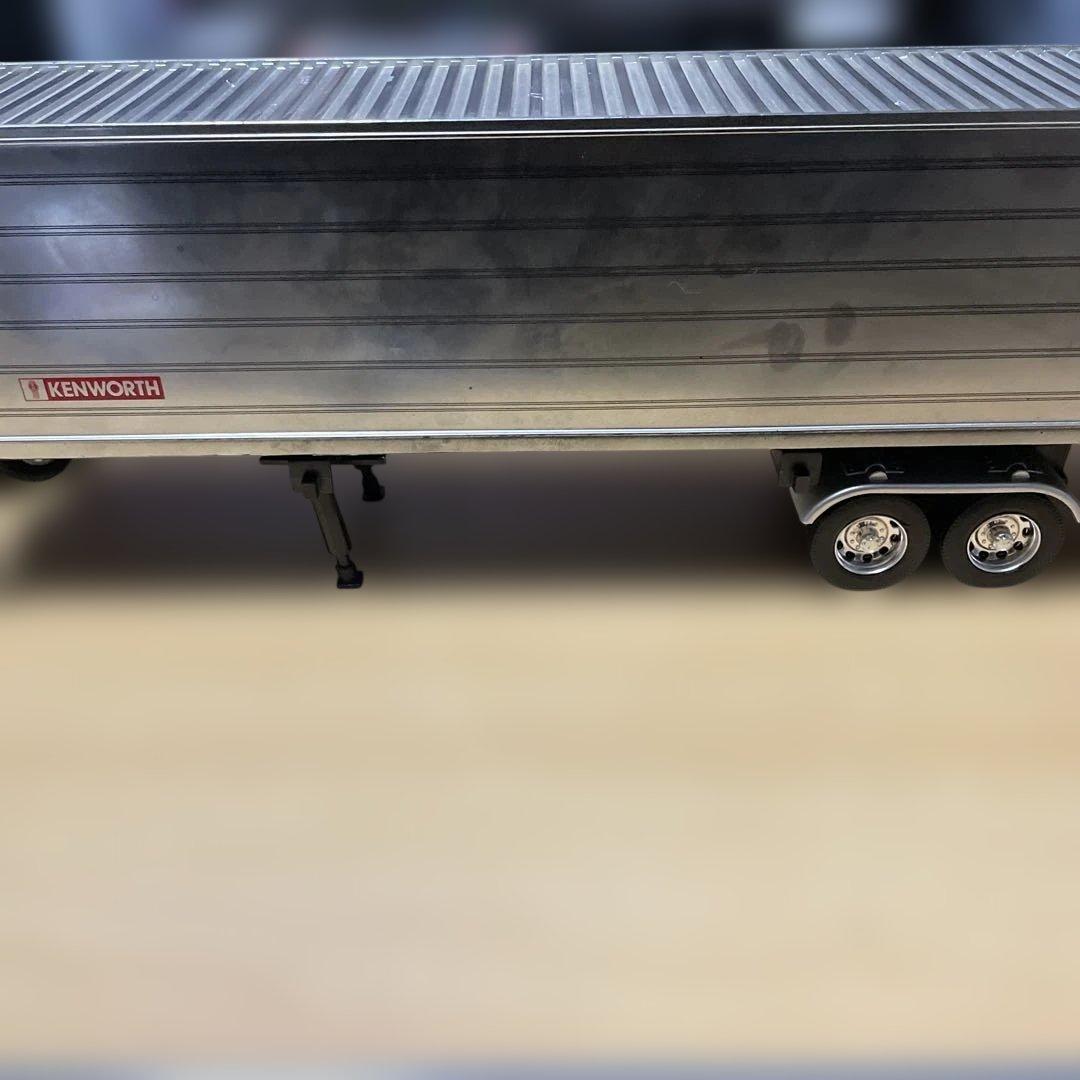 トレーラー　ミニカー