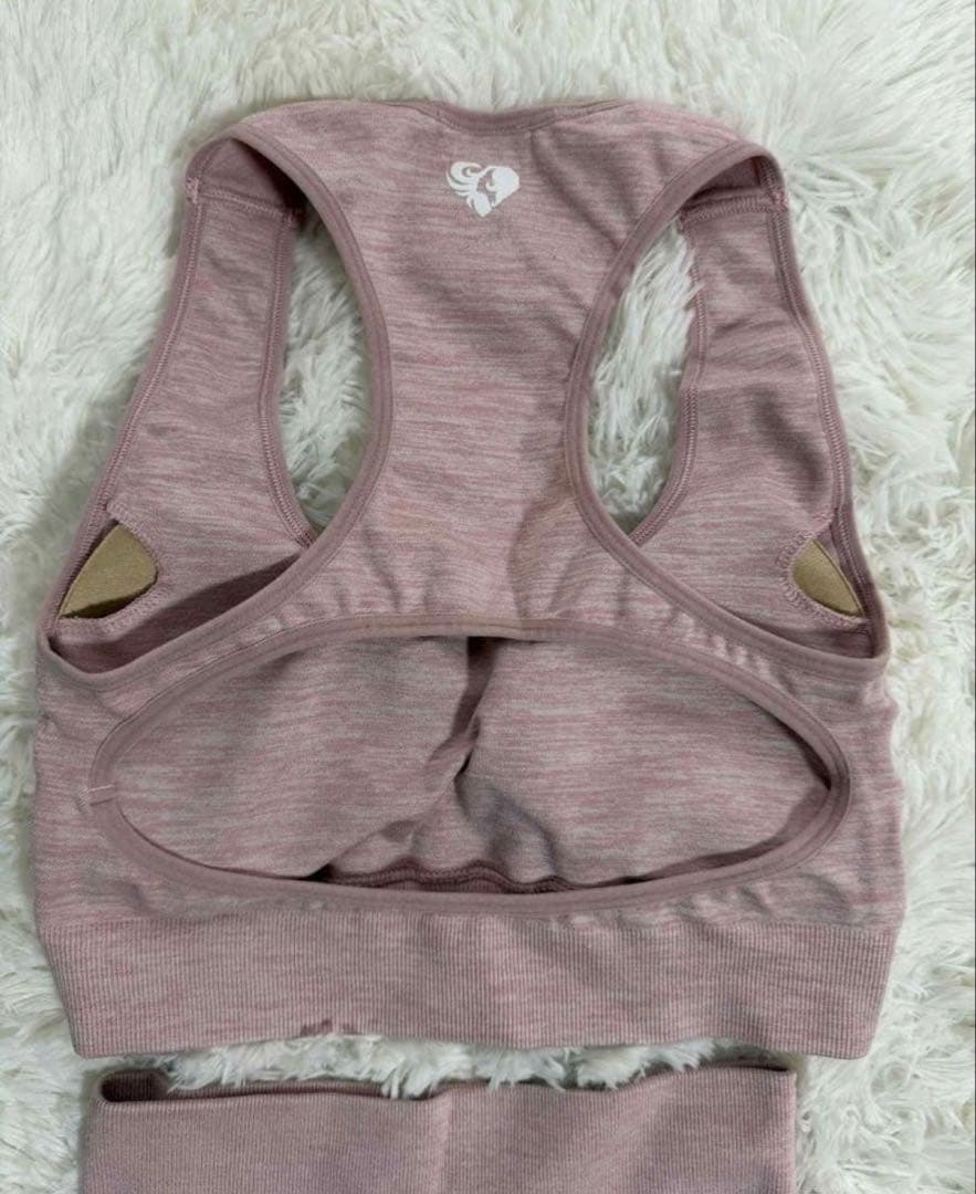 WOMENS’BEST ピンク スポーツブラとレギンス セット S
