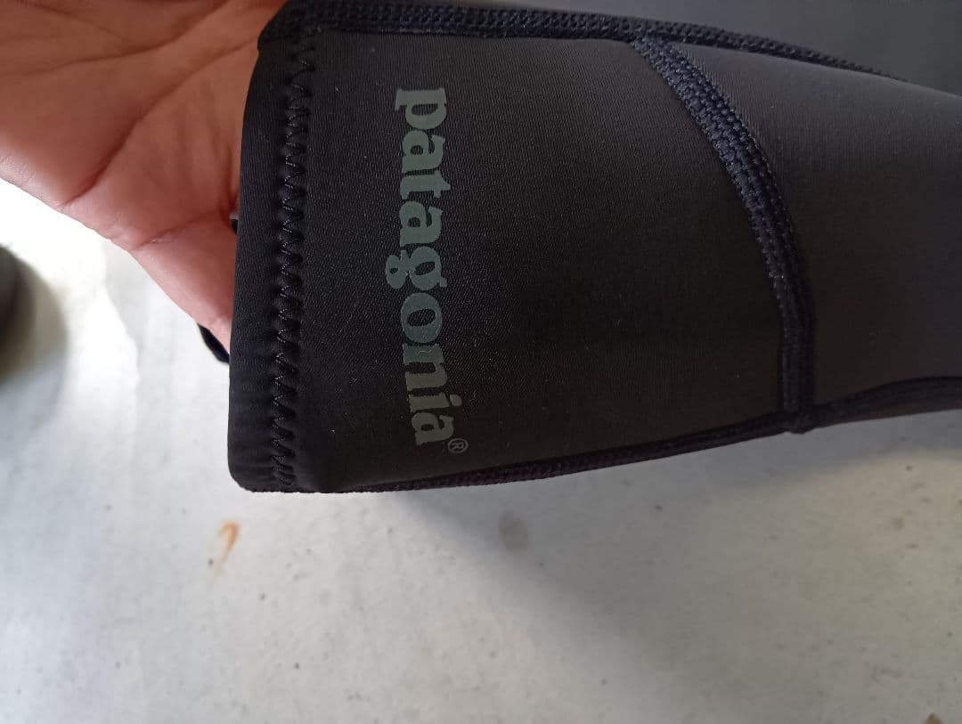 patagonia ロングスリーブスプリングウェットスーツ ブラック