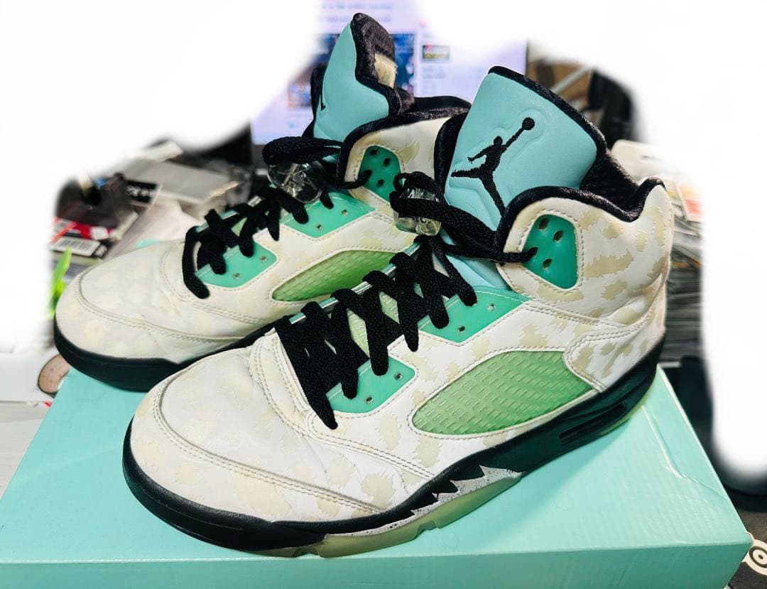 AIR JORDAN 5 ティファニーブルー＆ホワイト NIKEアプリ購入