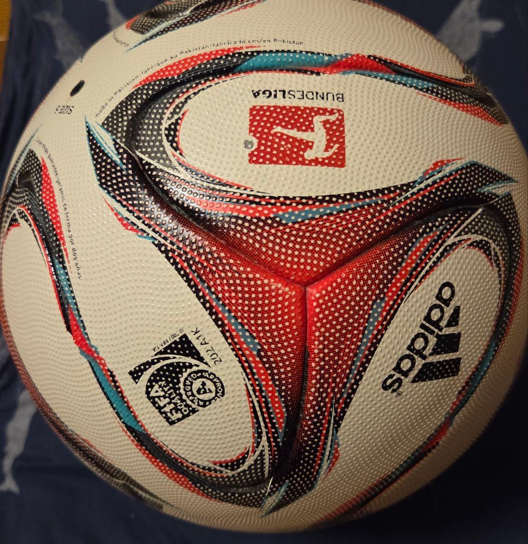 adidas torfabrik サッカーボール Bundesligaブラズーカ