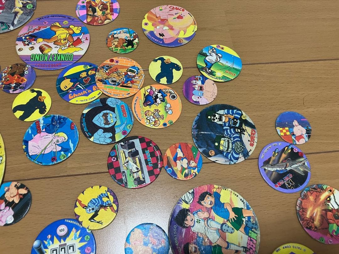 昭和レトロ キン肉マン、ファミコン、ガンダム等丸メンコ 76個セット 当時物