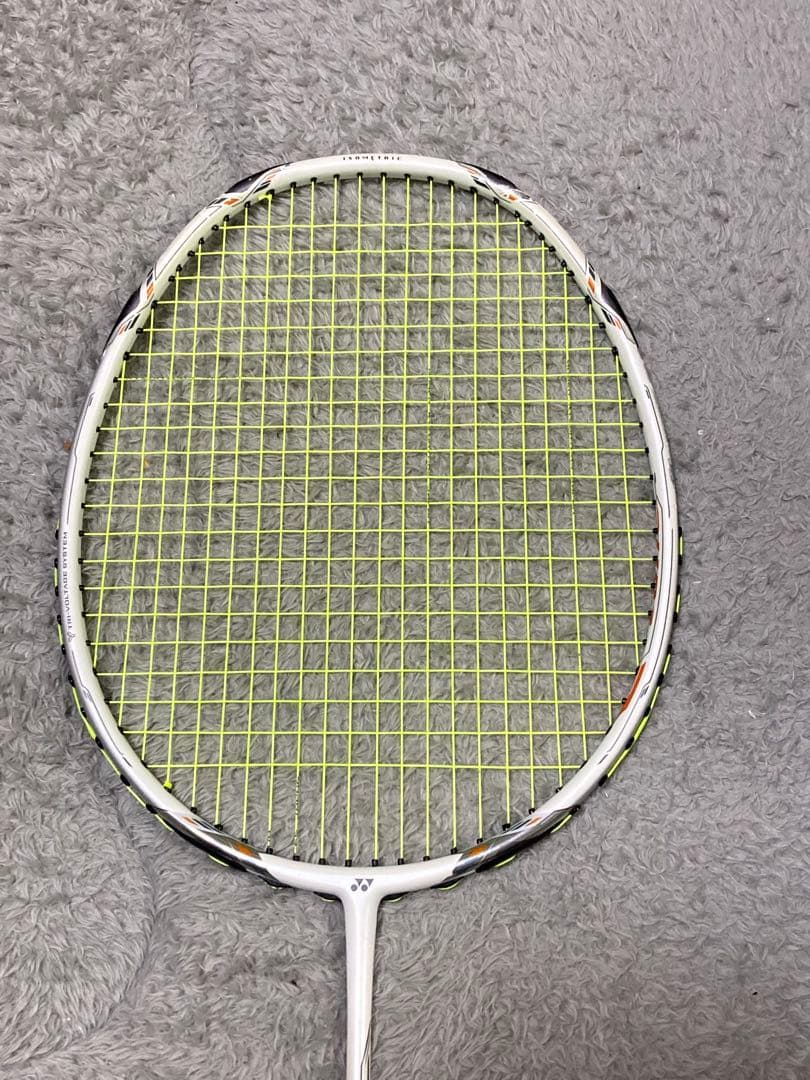 YONEX バドミントン ボルトリック70 e-tune