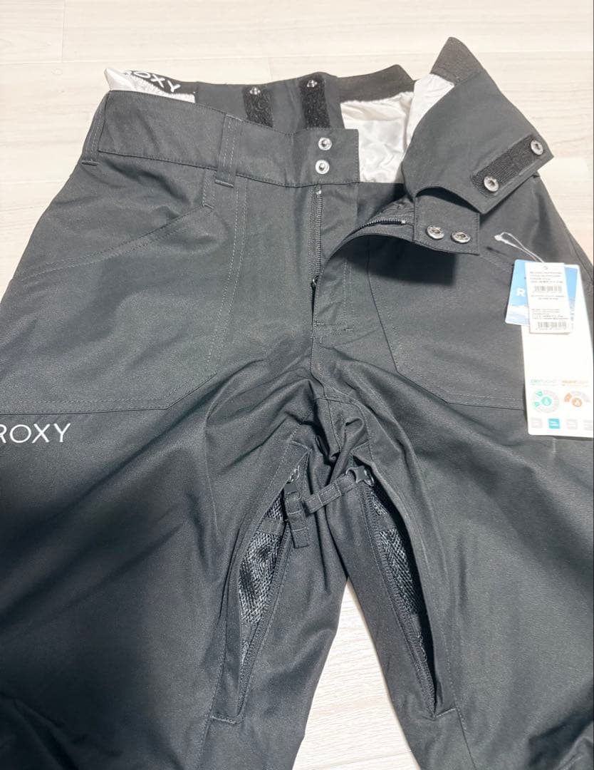 【新品】24/25モデルROXY 10K HOLIC ブラックパンツ