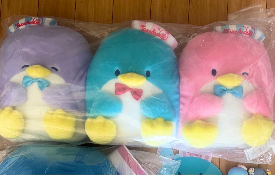 サンリオ タキシードサム セット まとめ ぬいぐるみ 棚 トランク フィギュア