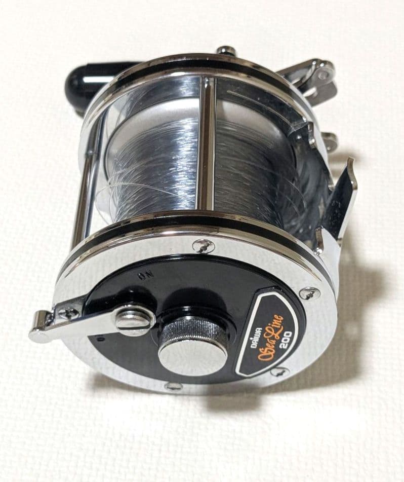【美品】DAIWA Sea Line200 リール