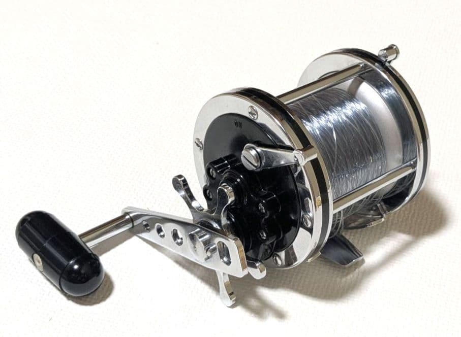 【美品】DAIWA Sea Line200 リール