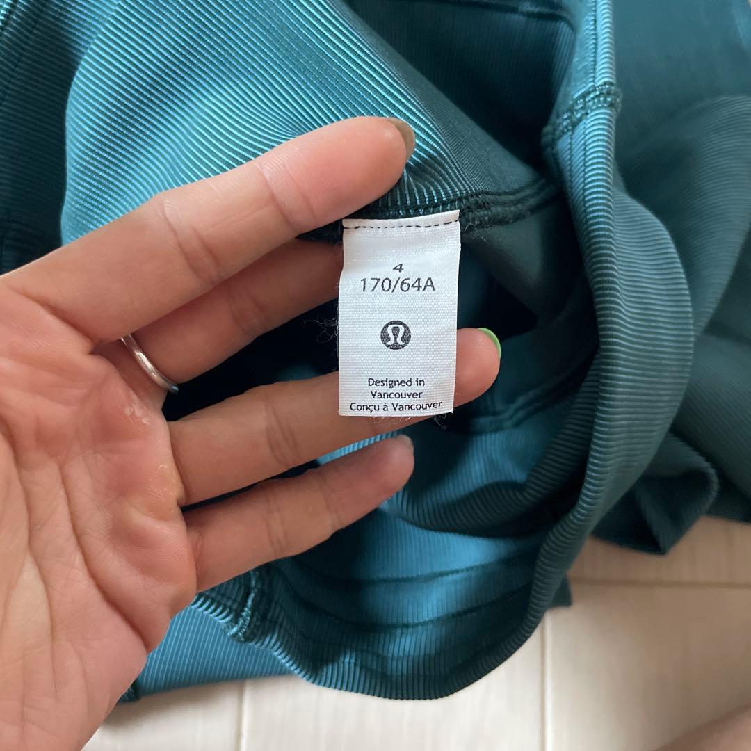Lululemon リブ編みハイウエストヨガパンツ