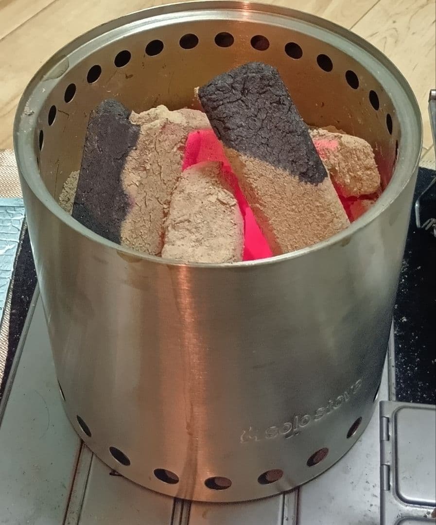 SOLO STOVEキャンプファイヤー
