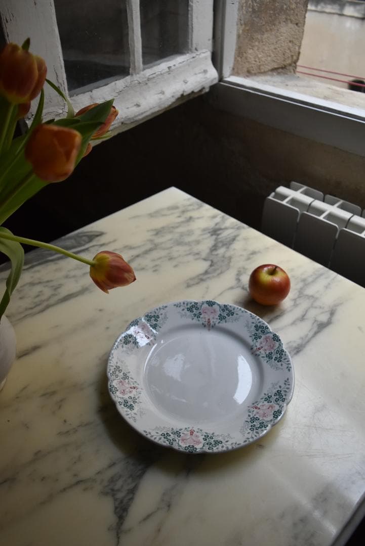 美品リュネヴィル　 クローバーと桃のお花の平皿　フランスアンティーク