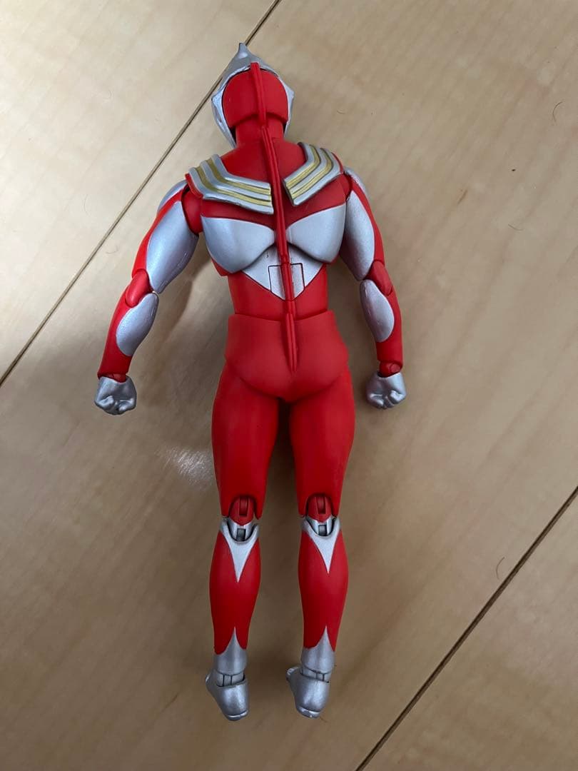 ウルトラアクト　ウルトラマンティガ スカイタイプ & パワータイプ 2体セット