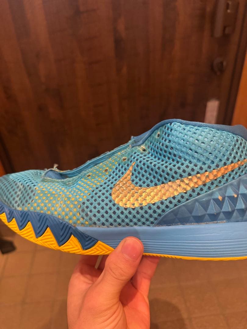 NIKE Kyrie1 バッシュ　ナイキ