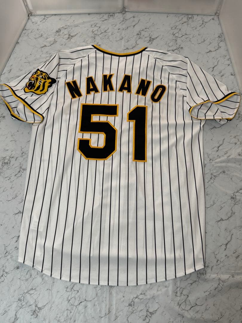阪神タイガース 中野選手51のユニホームL