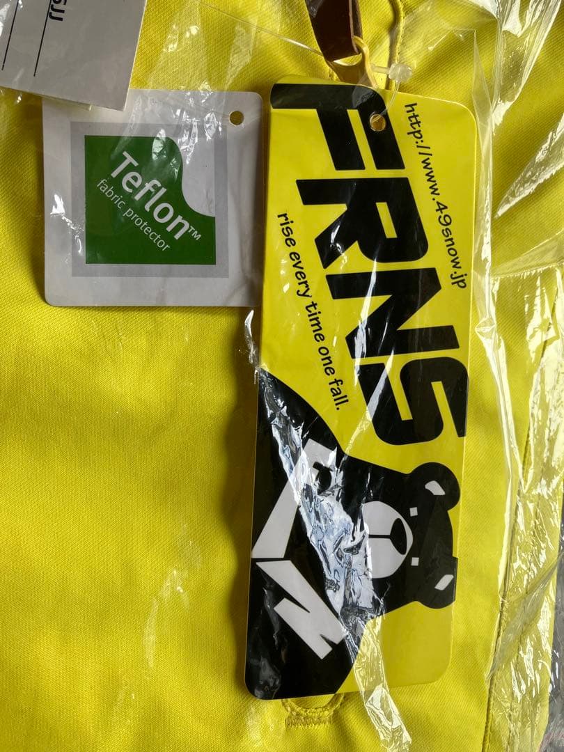 FOURNINES キッズスノーボードウェア