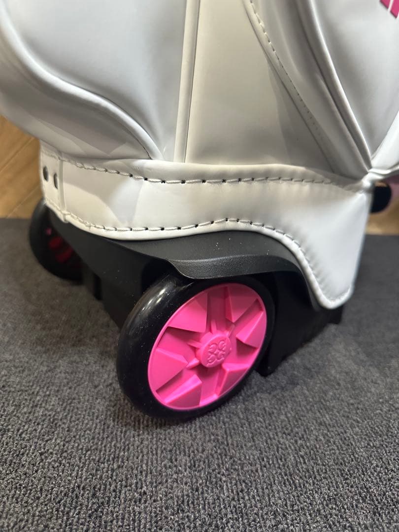 即納品☆韓国G/FORE TROLLEY キャディーバック ホワイト×ピンク
