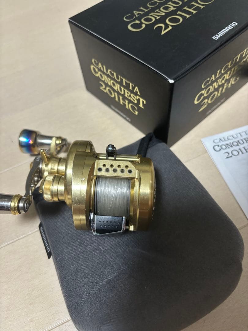 リール SHIMANO CALCUTTA CONQUEST 201HG