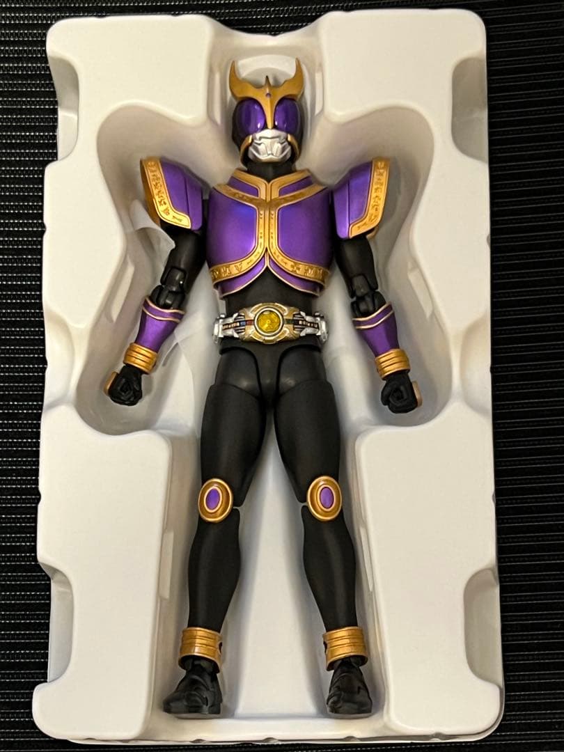 【開封】S.H.Figuarts（真骨彫製法） クウガ ライジングタイタン