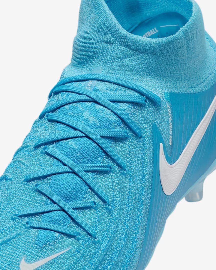 ナイキ　ファントム　ルナ2 エリート　AG PRO NIKE Phantom