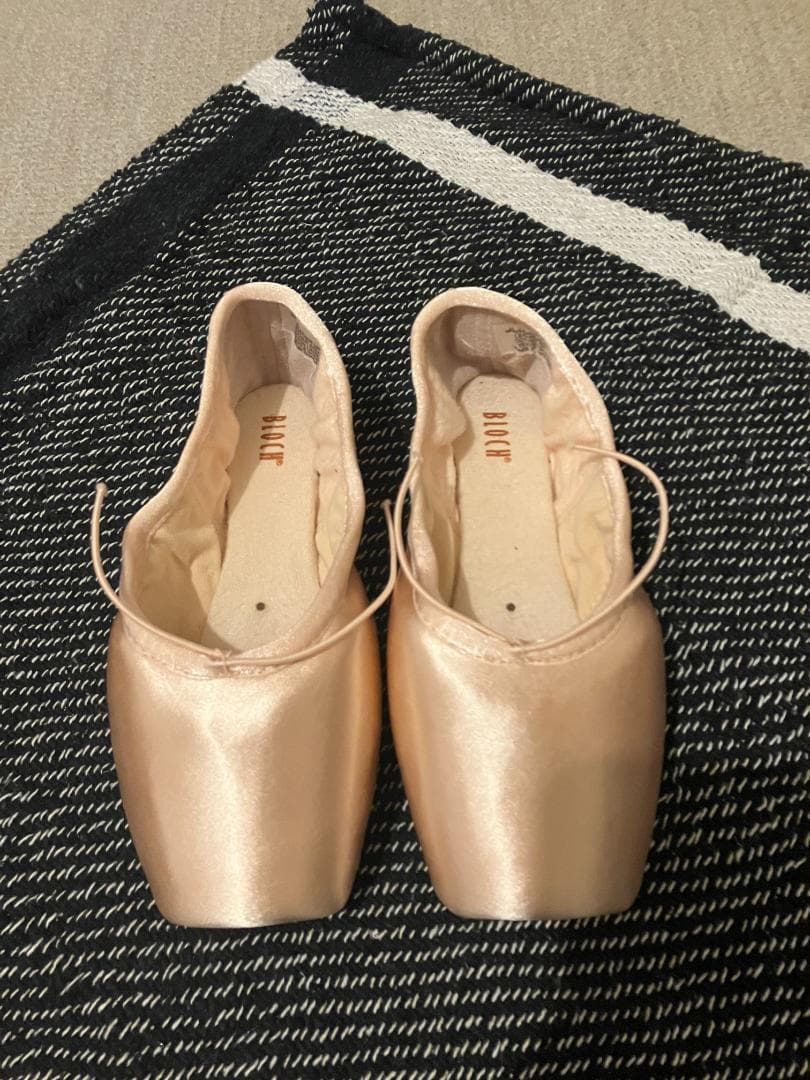 ▪️新品未使用▪️BLOCH ユーロストレッチ4XX トゥシューズ