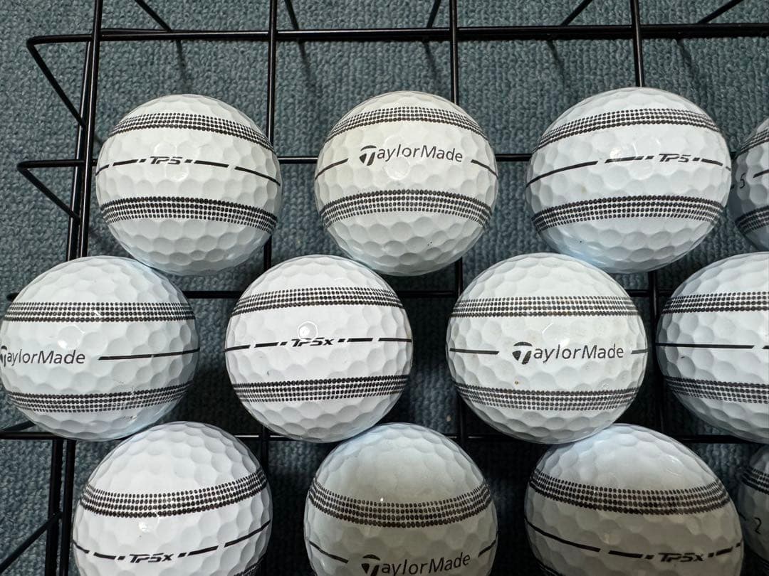 TaylorMadeテーラーメイドゴルフボールTP5TP5xストライプ送料無料