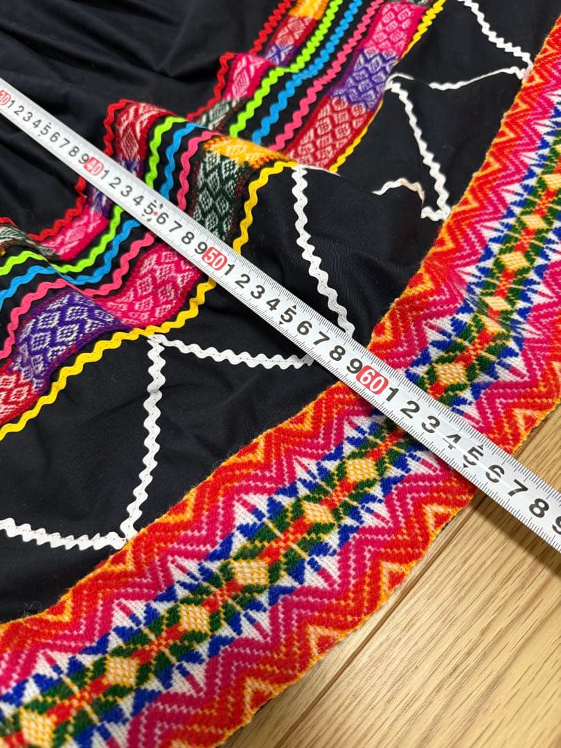 美品　フォークダンス　衣装　セットアップ　サコッシュ付