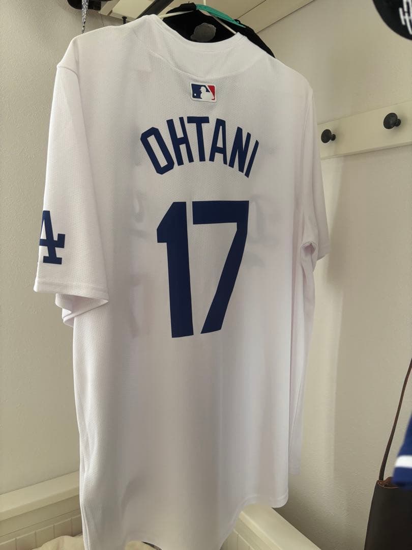 ロサンゼルス・ドジャース 大谷翔平 ユニフォーム 17