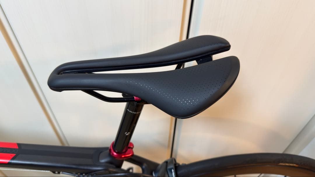 TREK Domane4.5カーボンロード /クランク/ブレーキ/ カスタム多数