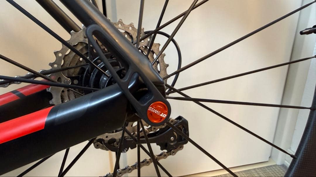 TREK Domane4.5カーボンロード /クランク/ブレーキ/ カスタム多数