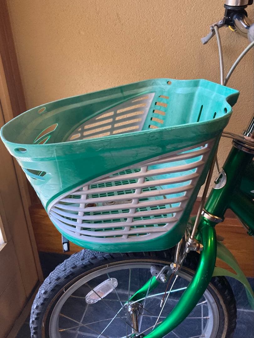 送料込み　ブリヂストン　子ども用　自転車　１６インチ