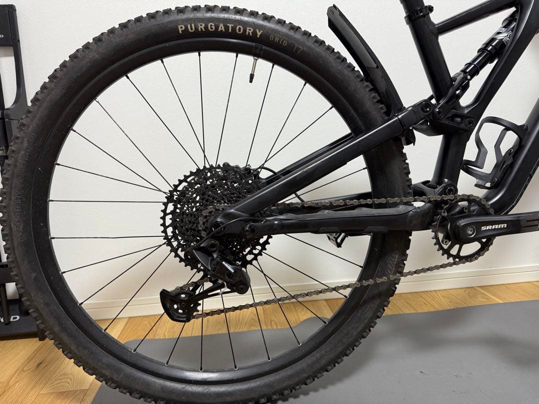 スタンプジャンパー２９インチ　新品タイヤ２つサービス　　　 S3 フルサスMTB