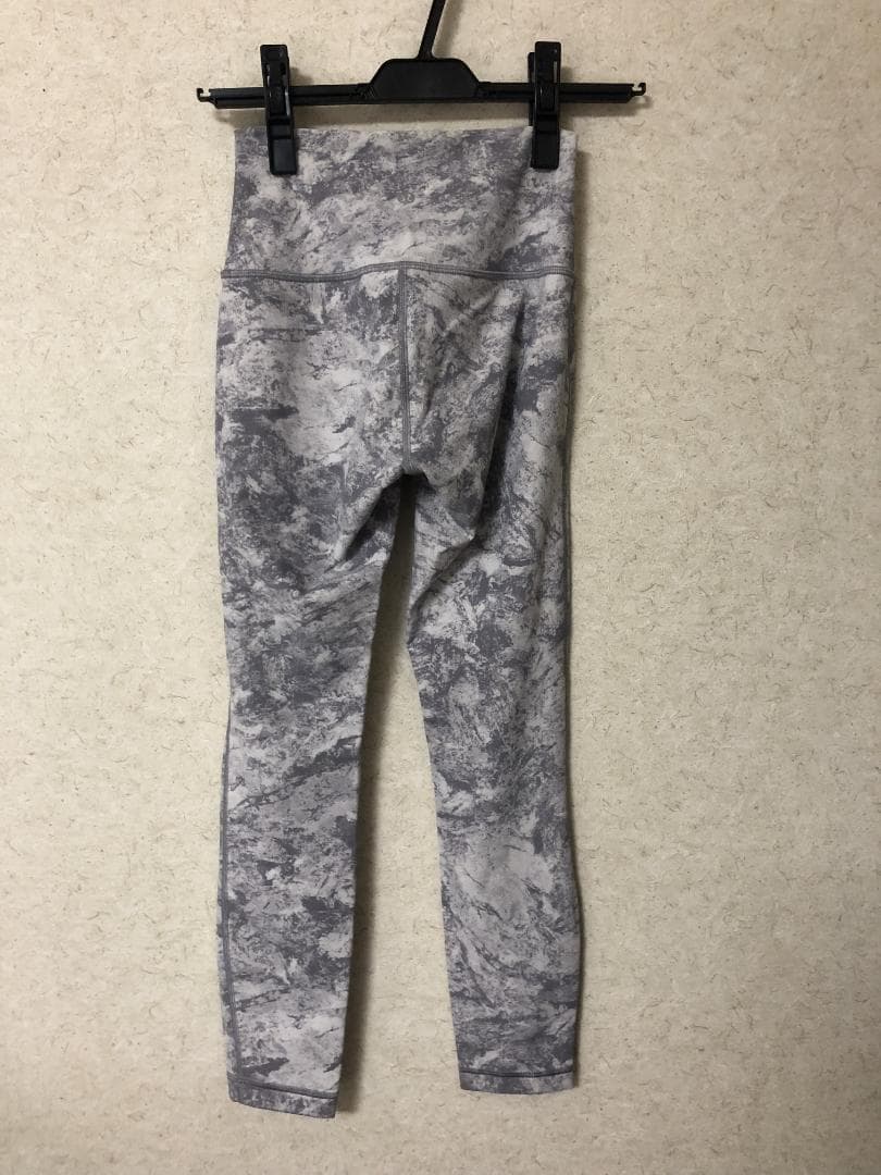 ルルレモン Wunder under レギンス