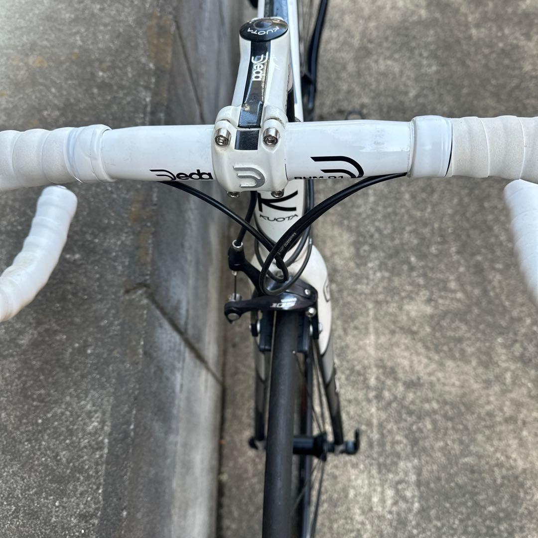 KUOTA KHARMA ロードバイク フルカーボン　105 コンポーネント