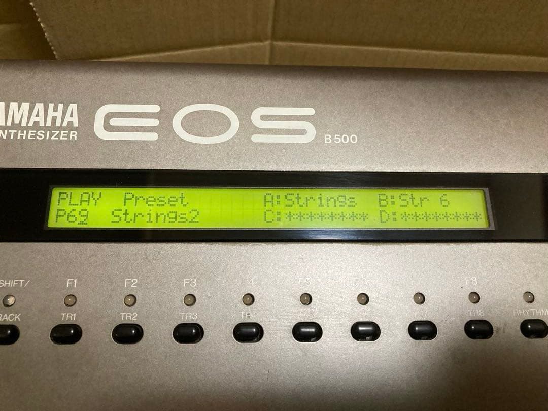 YAMAHA EOS B500 電池交換済み 小室哲哉 ヤマハ