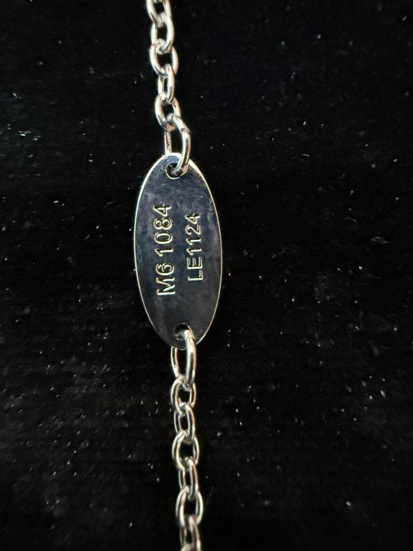 ルイ・ヴィトン エッセンシャルV ネックレス シルバー 美品