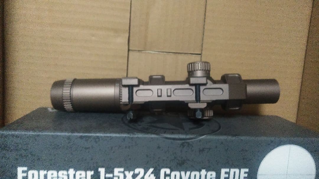 Vector Optics Forester 1-5x24　　FDE