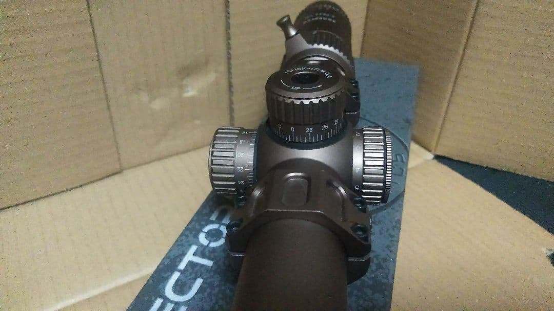 Vector Optics Forester 1-5x24　　FDE