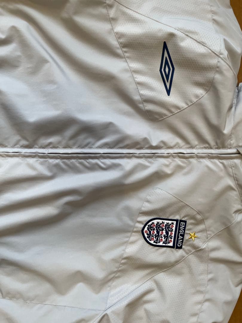 【貴重】Umbro イングランド代表　ウィンドブレーカー　ジップジャケット