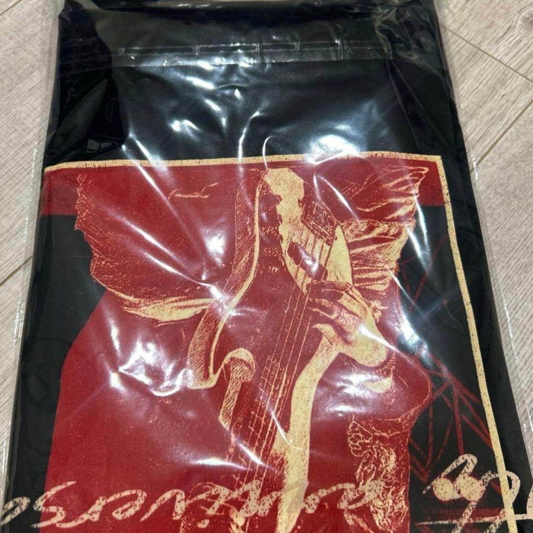 Novelbright Tシャツ