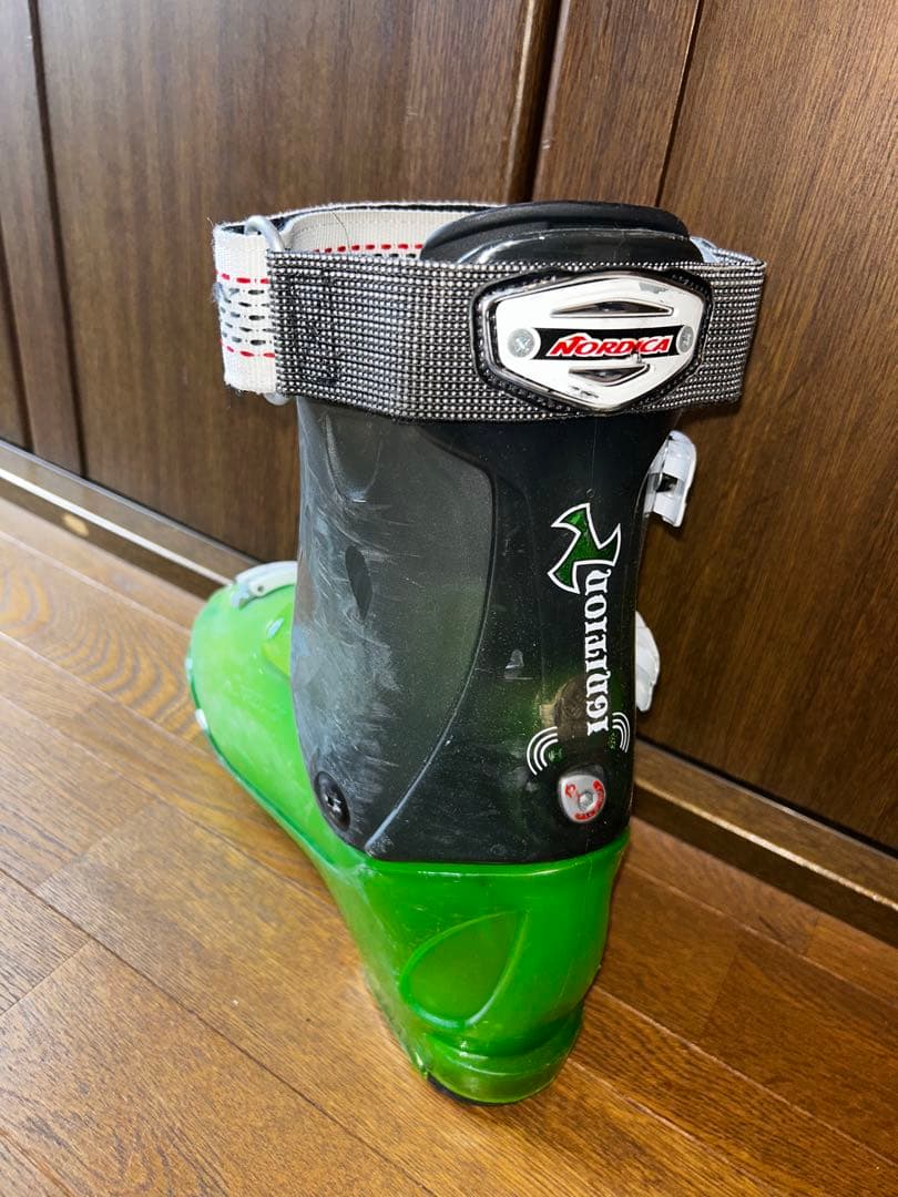 s*r様 Nordica NXT Charger スキー用ブーツ