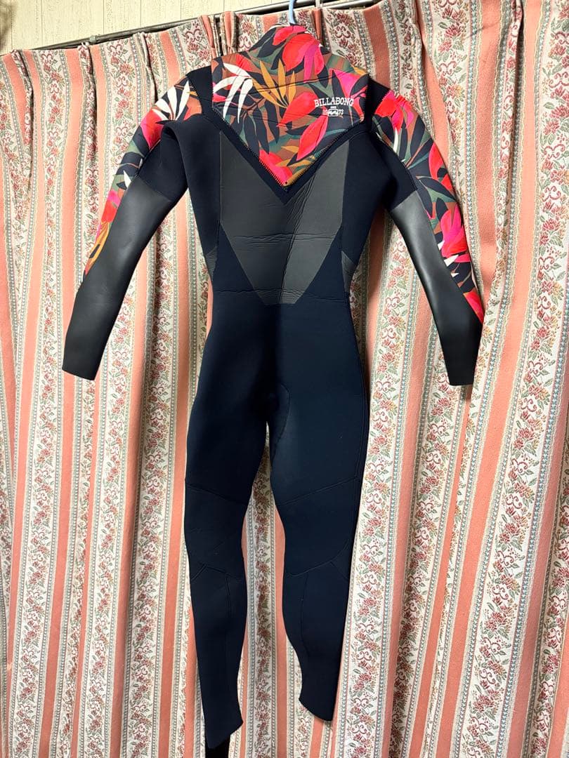 BILLABONG ウェットスーツ