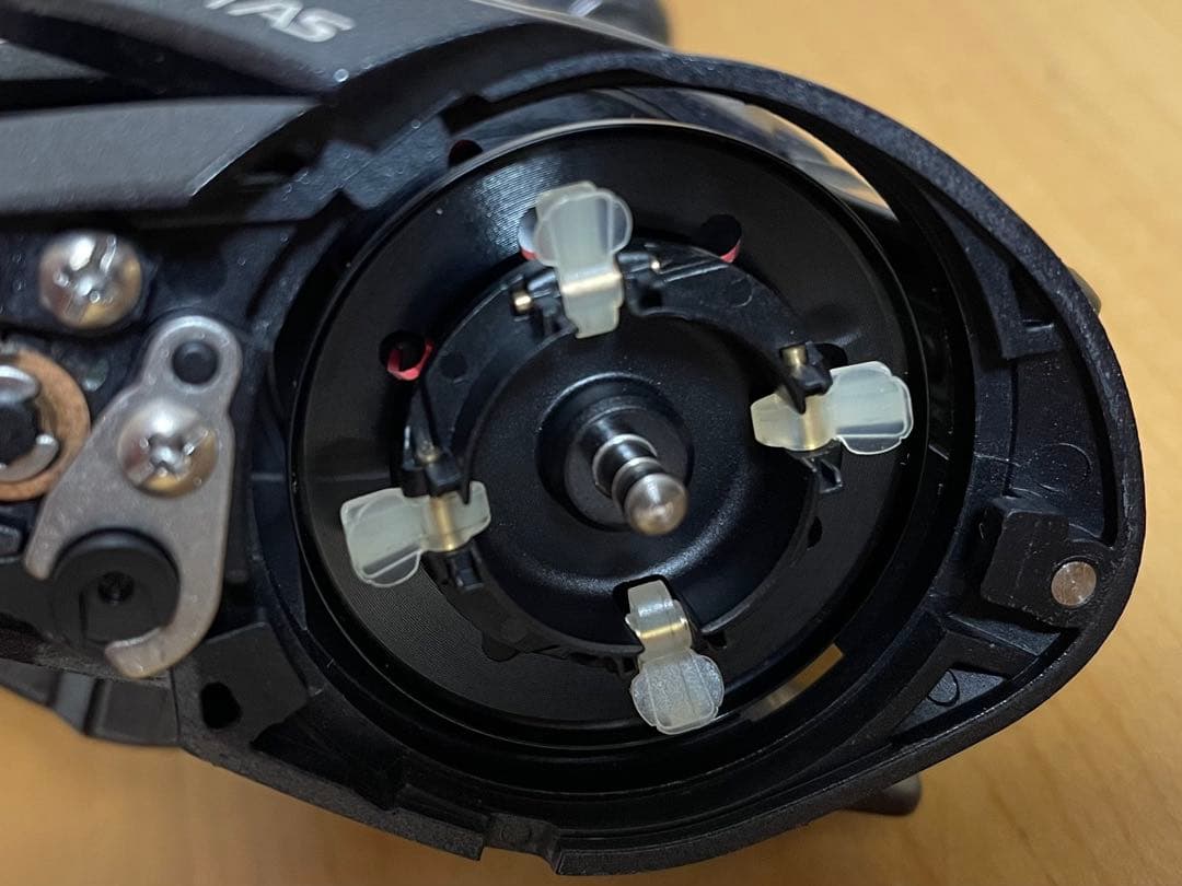 シマノ カシータスMGL100 右巻き