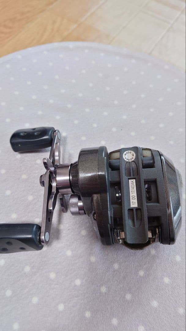 アブガルシアElite　10Bearings（右ハンドル）