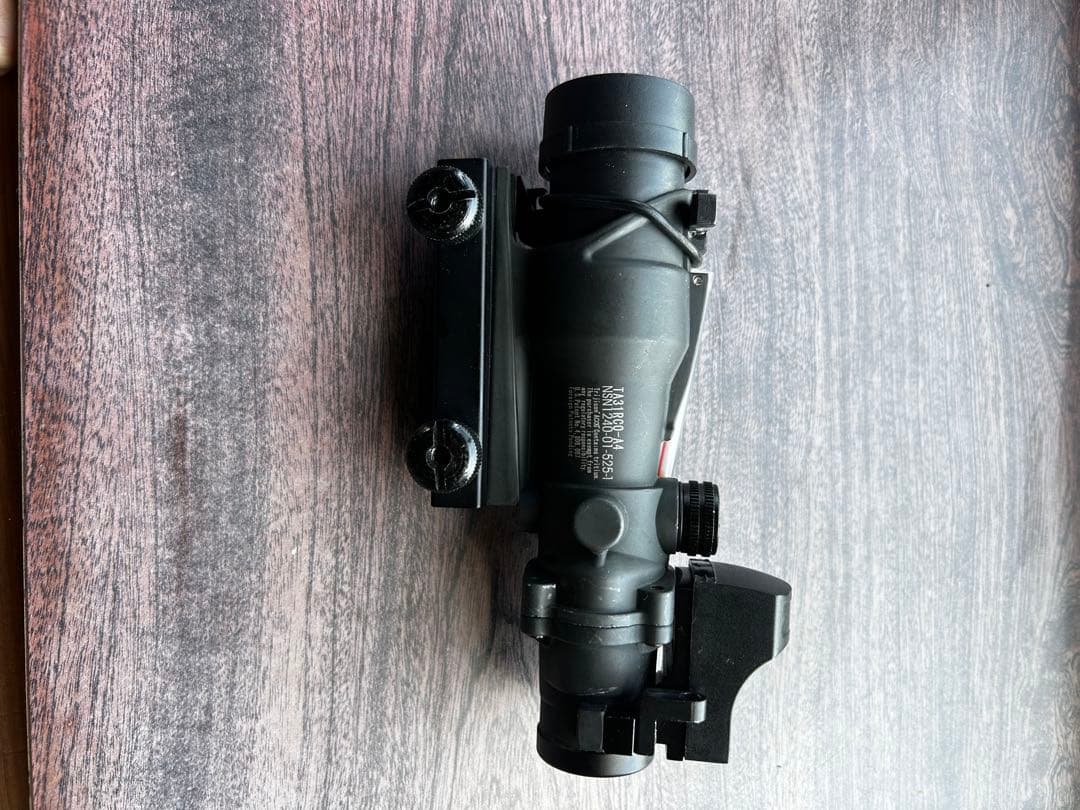 トイガン ACOG