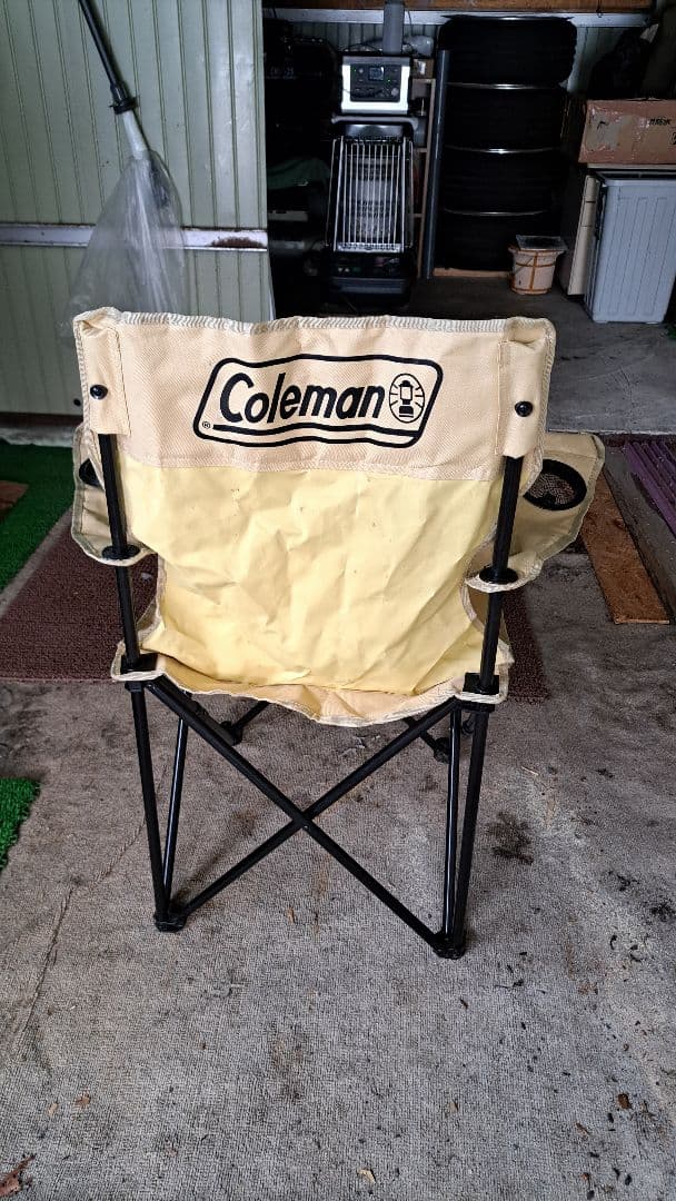 Coleman 折りたたみチェア ベージュ 収納袋付き