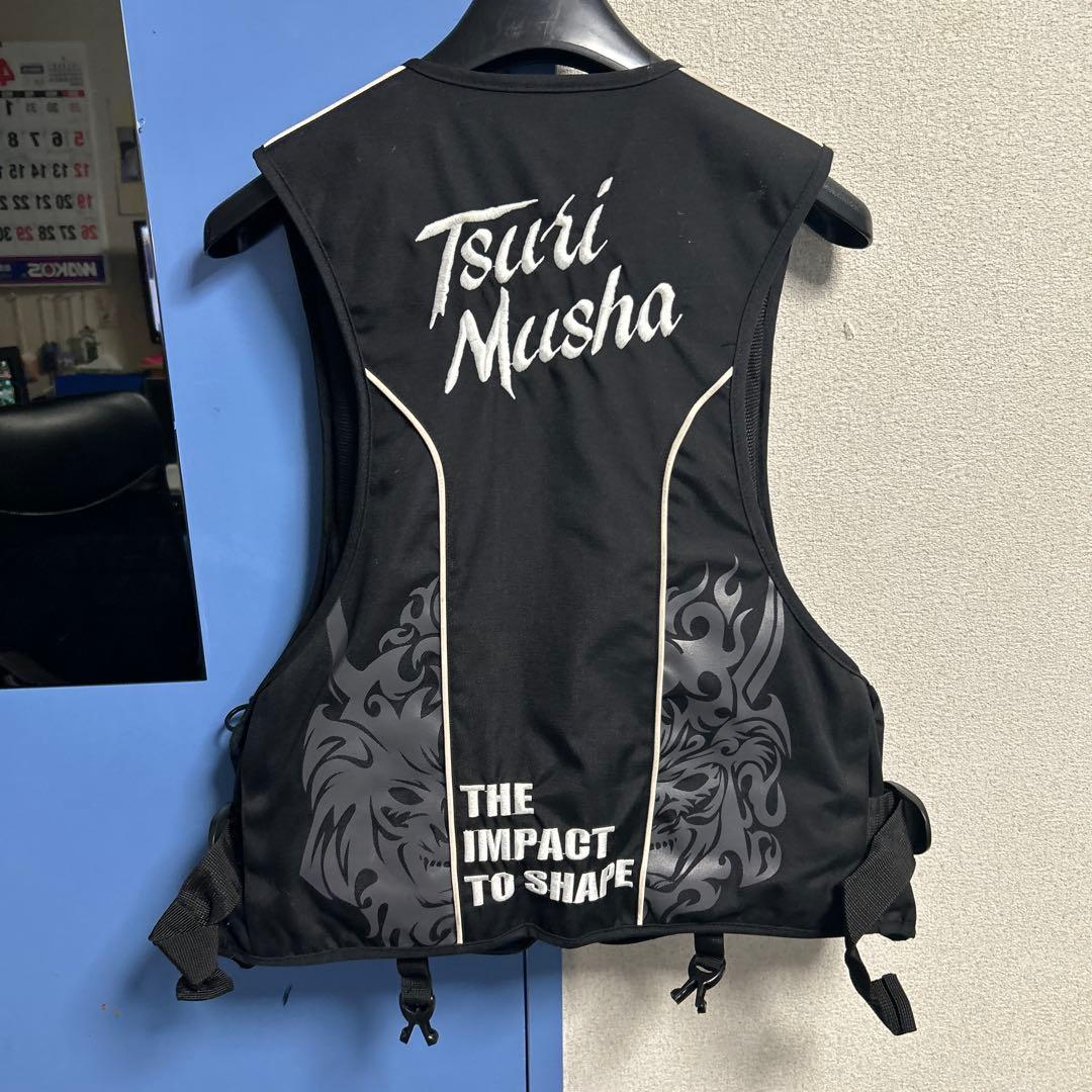 Tsuri Musha ブラックライフジャケット M