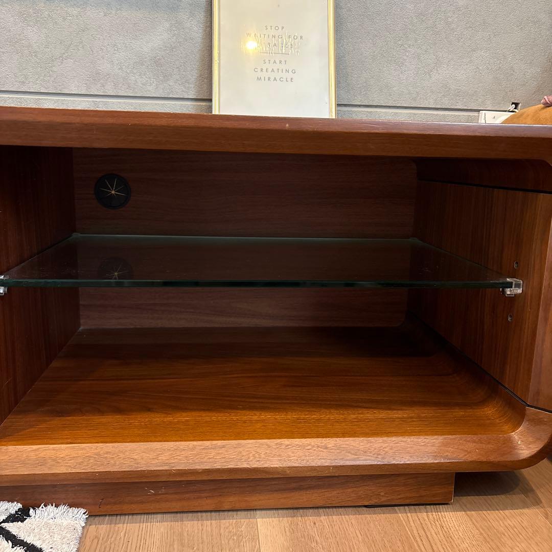 テレビボード 木製テレビ台 曲線デザイン オープンシェルフ付き